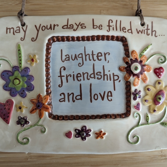 Decore "laughter friendship and love" - Picture 2 of 4